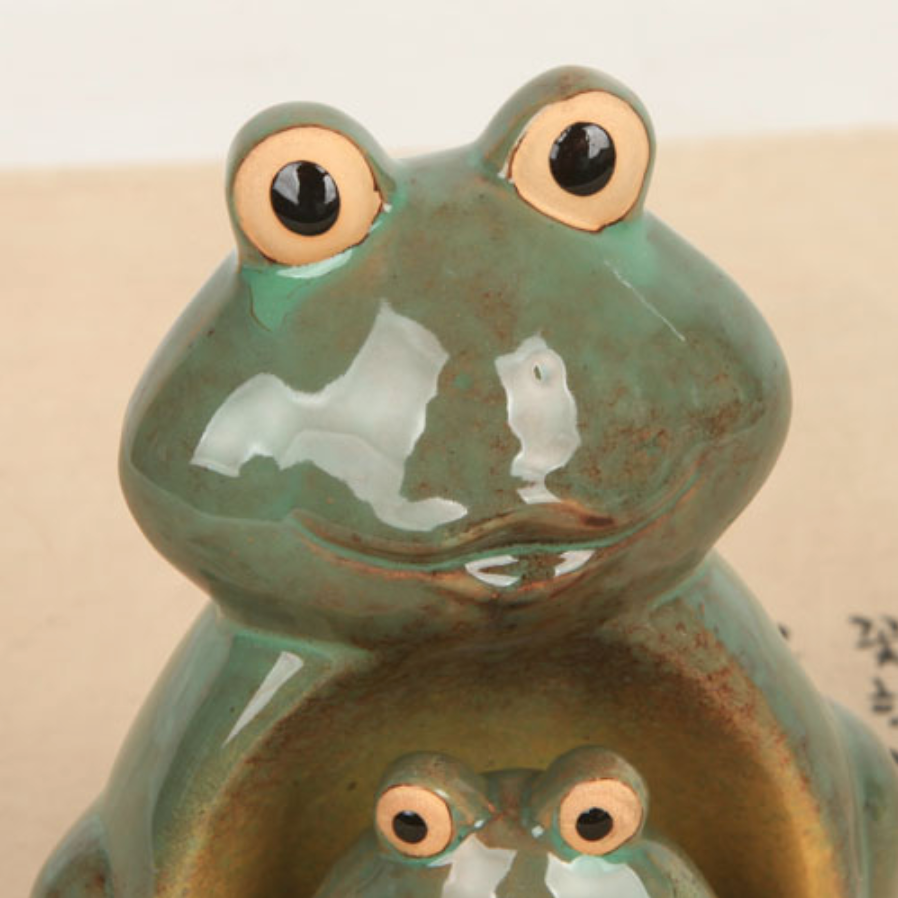 Frog Collection Father & Son Figurine