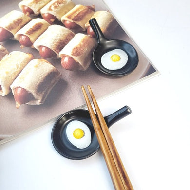 Fried Egg Pan - Chopstick Rest