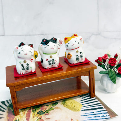 Miniature Lucky Cat